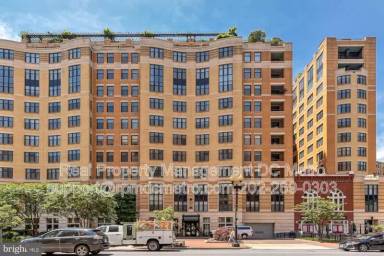 Main picture of 400 Mass Ave Condos