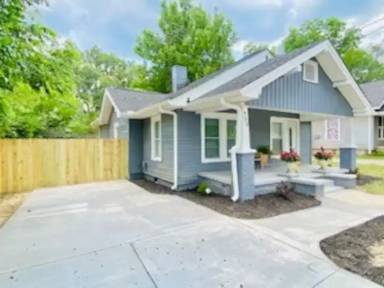 Main picture of 205 W Morgan St