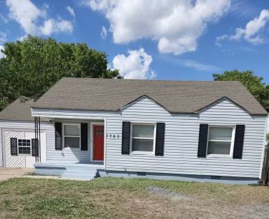 Main picture of 1711 NW Oak Ave
