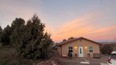 Main picture of 19 Scarlett Ln