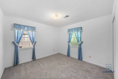 Main picture of 503 N Hood Ave