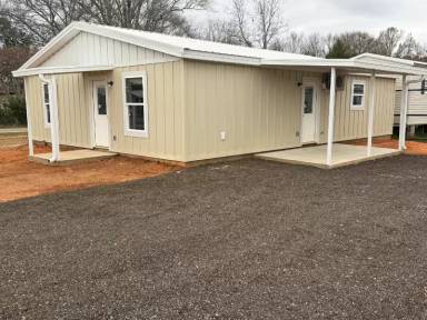 Main picture of 80 Redwood Ln