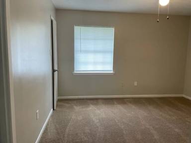 Main picture of 356 Highland Blvd