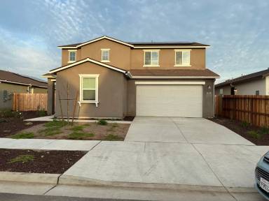 Main picture of 42 Blueberry Ln