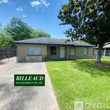 Main picture of 322 Fontelieu Dr