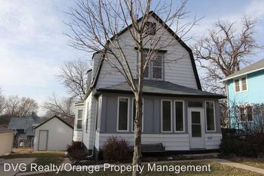 Main picture of 624 N 41st St
