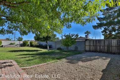 Main picture of 8419 E Sheridan St