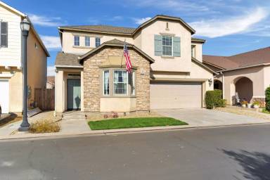 Main picture of 5629 N Citrus Ln