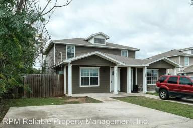 Main picture of 106A Castleberry Ct