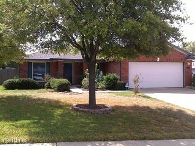 Main picture of 1508 Highland Dr