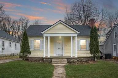 Main picture of 206 Floral Park
