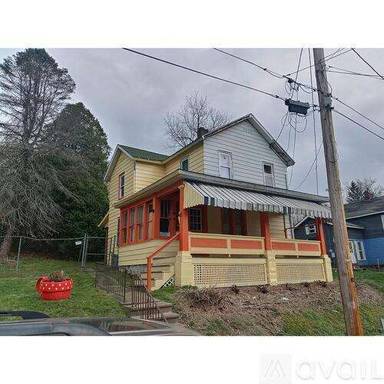 Main picture of 25 Martin St