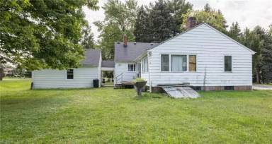 Main picture of 24777 Highland Rd