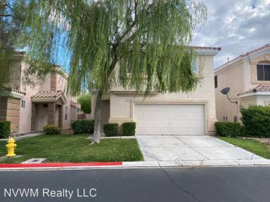 Main picture of 163 Hickory Heights Ave