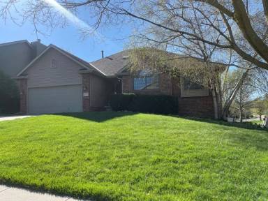 Main picture of 2807 Sheridan Rd