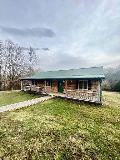 Main picture of 816 Bruners Chapel Rd