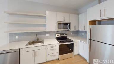 Main picture of 250 Centre St Apartments