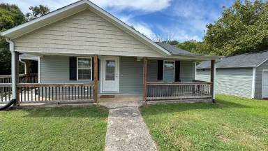 Main picture of 2315 Clearwater Rd