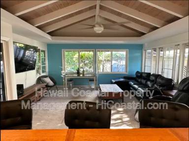 Main picture of 3115 Kaunaoa St