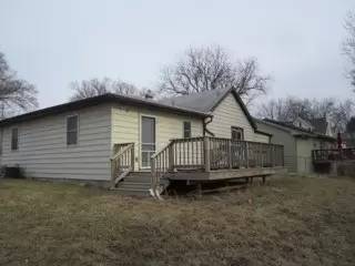 Main picture of 6952 N 40th St