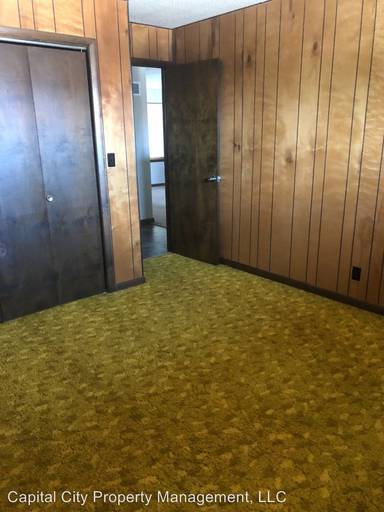 Main picture of 104 Airshire Ct