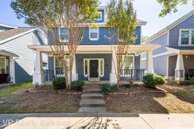 Main picture of 9822 Walnut Hill Dr