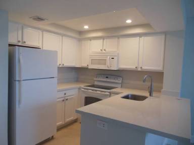 Main picture of 728 Executive Center Dr