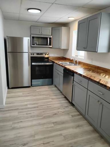 Main picture of 150 McCauley Ave