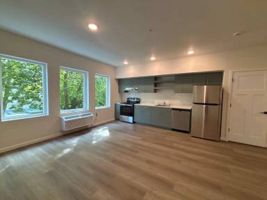 Main picture of 401 Union Ave SE