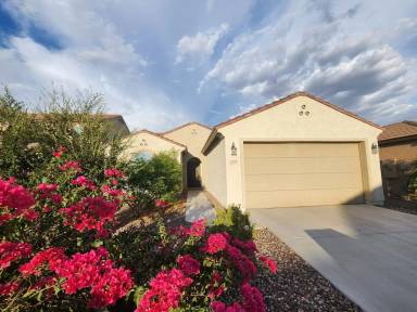 Main picture of 3771 N Astoria Dr