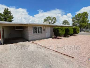 Main picture of 7751 E Lakeside Dr