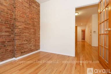 Main picture of 232 East 83rd St