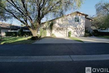 Main picture of 4134 Center Pointe Cir