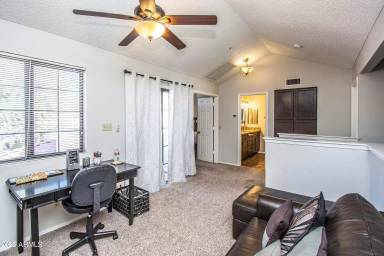 Main picture of La Contessa