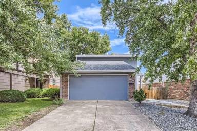 Main picture of 5737 W 71st Cir