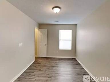 Main picture of 2746 Lofty Elm St