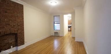 Main picture of 137 W 67th St