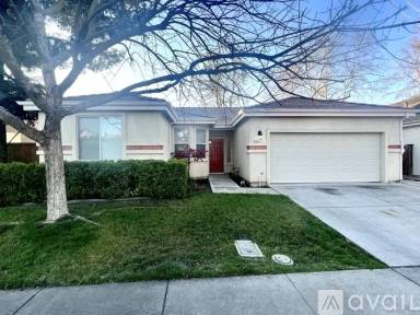 Main picture of 3024 Carousel Cir
