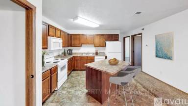Main picture of 535 E Figzel Ct