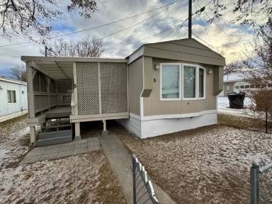 Main picture of 1411 Cherry Ave