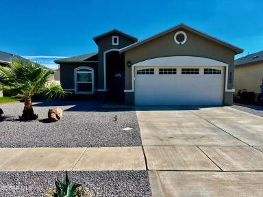 Main picture of 2202 Blue Valley Ave