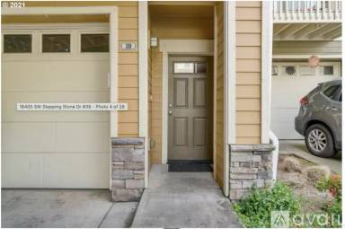 Main picture of 18405 SW Stepping Stone Dr
