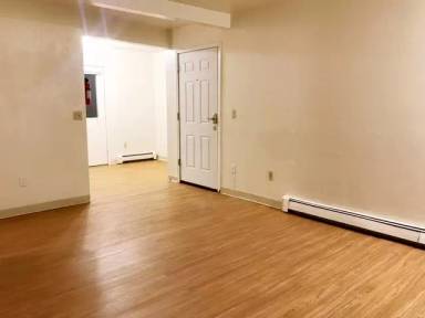 Main picture of 1011 W 76th Ave