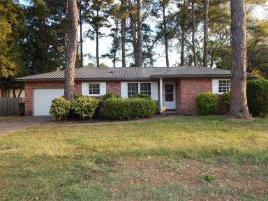 Main picture of 3913 Sparkman Dr NW