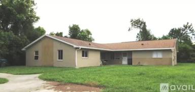Main picture of 1348 W Evans Cir