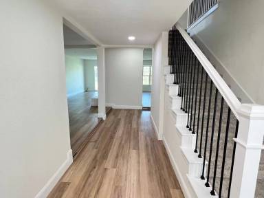 Main picture of 2944 Portales Dr