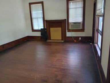 Main picture of 2224 Elliott St