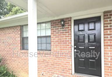 Main picture of 1905 Meadowview Ln
