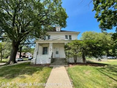 Main picture of 710 W Church St