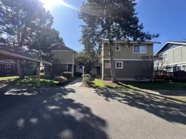 Main picture of 16630 169th St SE